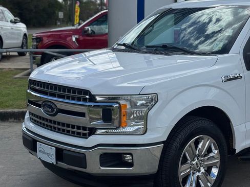 Used 2018 Ford F150 XLT w/ Equipment Group 302A Luxury image 2