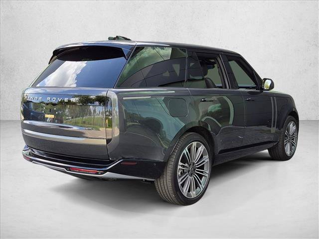 Used 2025 Land Rover Range Rover SE AWD/4WD image 5