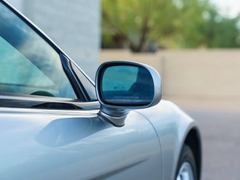Used 1999 Acura NSX T RWD image 56