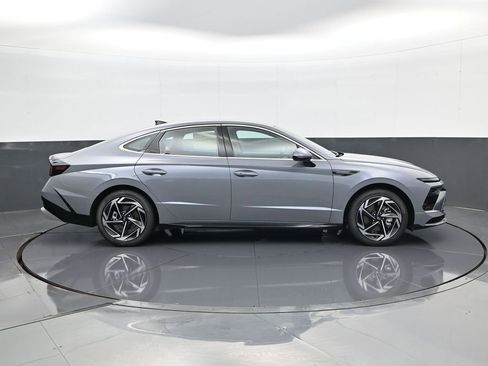 New 2026 Hyundai Sonata SEL image 4