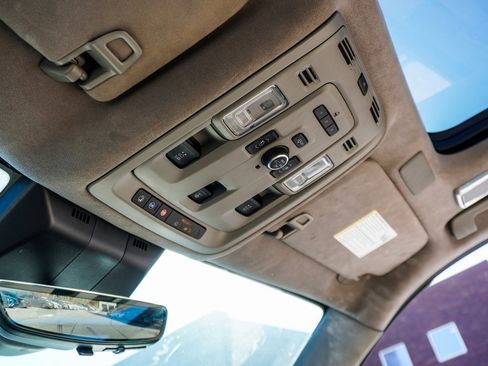 Used 2021 Cadillac Escalade Sport Platinum image 28