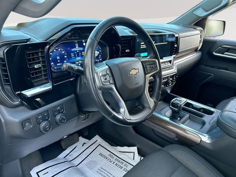 Used 2022 Chevrolet Silverado 1500 LT w/ All Star Edition Plus AWD/4WD image 14