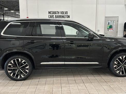 New 2026 Volvo XC90 T8 Plus image 4