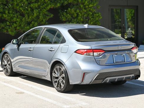 Used 2021 Toyota Corolla SE image 6