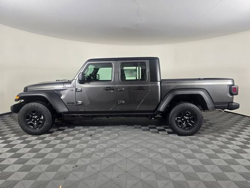 New 2026 Jeep Gladiator Sport image 7