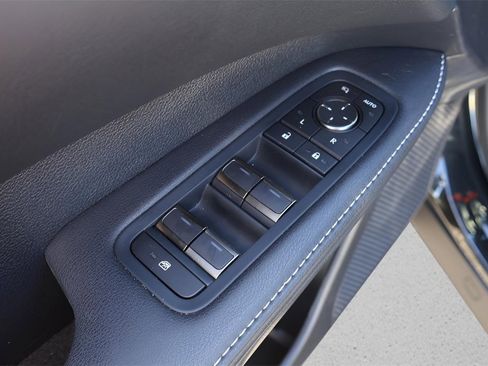 Used 2023 Lexus RX 350h image 13