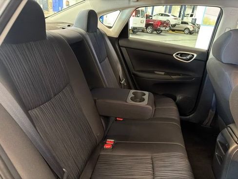 Used 2017 Nissan Sentra SV FWD image 24