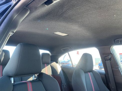 Used 2025 Toyota Corolla SE image 20