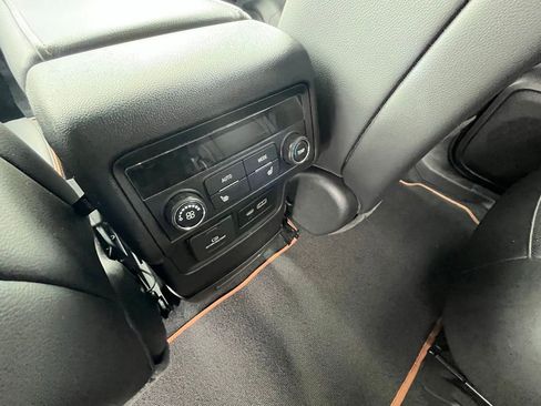 Used 2023 GMC Acadia AT4 w/ Technology Package image 18