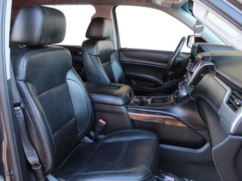 Used 2015 Chevrolet Suburban LT w/ Max Trailering Package image 10