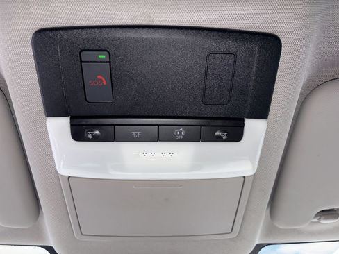 Certified 2023 Nissan Rogue SV FWD image 14