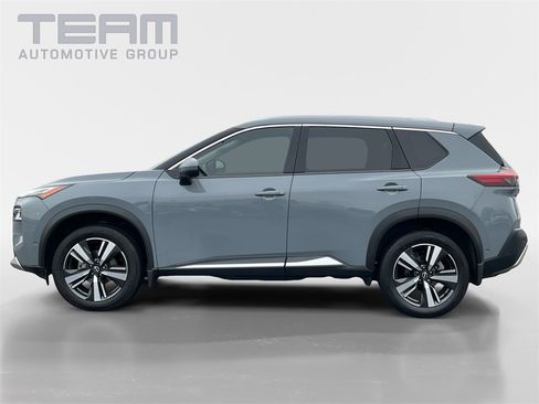 Used 2023 Nissan Rogue Platinum w/ Platinum Premium Package image 4