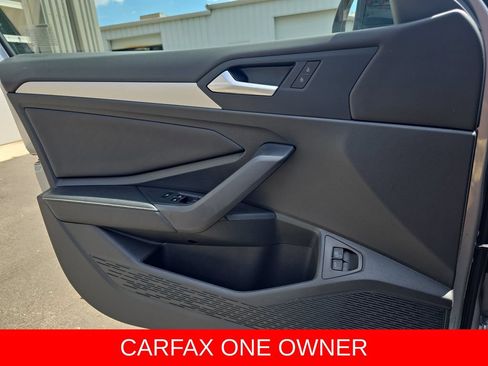 Used 2024 Volkswagen Jetta Sport FWD image 27