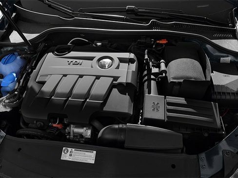 Used 2013 Volkswagen Jetta TDI image 13