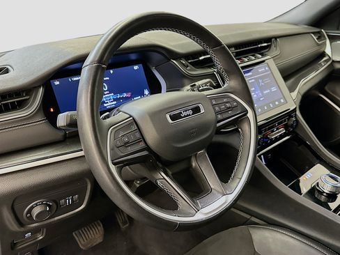Used 2022 Jeep Grand Cherokee L Laredo AWD/4WD image 18