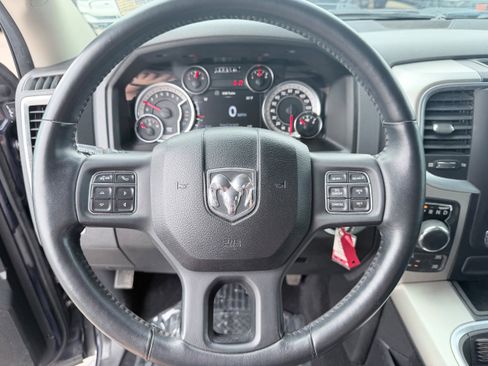 Used 2019 RAM 1500 Big Horn image 12