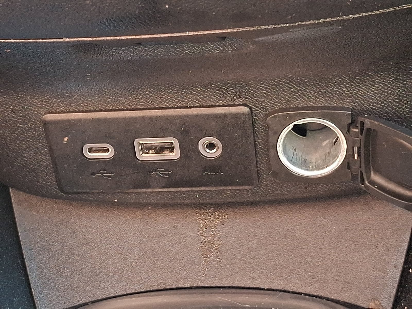 Used 2025 Chevrolet Malibu LT FWD image 24