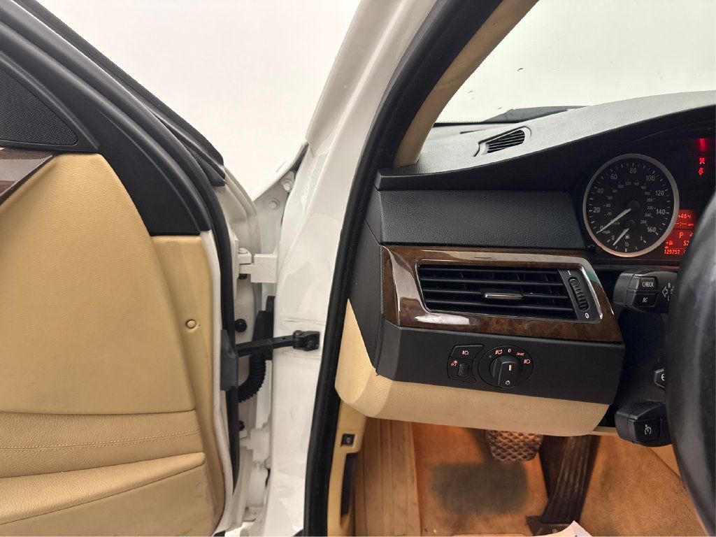 Used 2006 BMW 525i Sedan RWD image 40