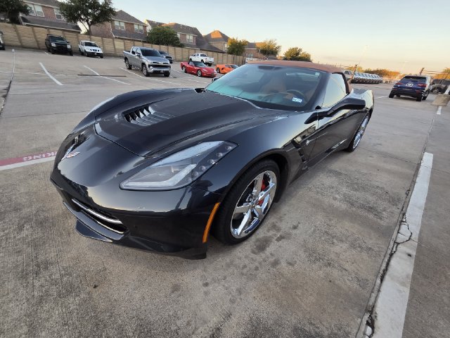 Used 2014 Chevrolet Corvette Stingray Convertible w/ 3LT Preferred Equipment Group RWD image 3