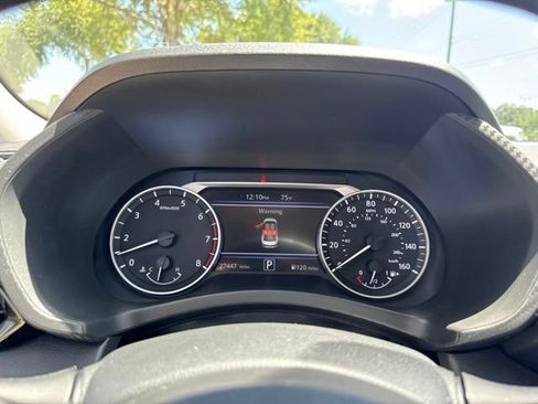 Used 2025 Nissan Sentra SV FWD image 28