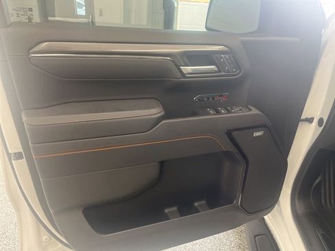 Used 2025 GMC Sierra 1500 AT4 w/ AT4 Premium Package image 13