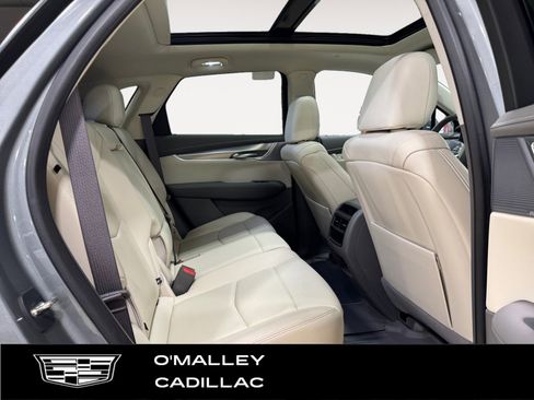 Certified 2023 Cadillac XT5 Premium Luxury w/ LPO, Floor Liner Package image 13
