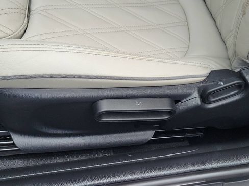 Used 2023 MINI Cooper S w/ Signature Upholstery Package FWD image 22