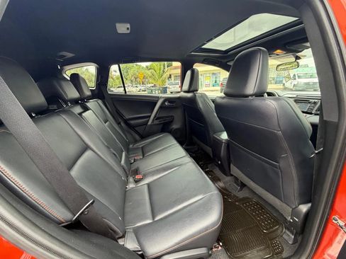 Used 2016 Toyota RAV4 SE FWD image 25
