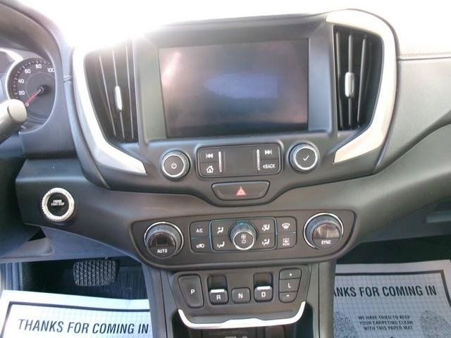 Used 2020 GMC Terrain Denali w/ GMC Pro Grade Package AWD/4WD image 12