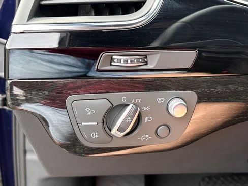 Used 2019 Audi Q7 3.0T Prestige AWD/4WD image 19