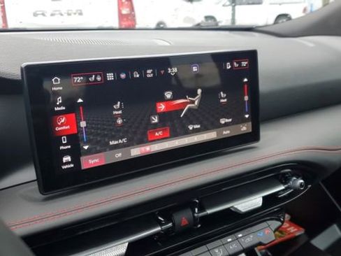 Certified 2024 Dodge Hornet GT w/ Tech Pack w/o Parking image 12