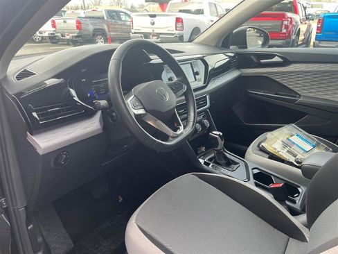 Used 2024 Volkswagen Taos S image 11