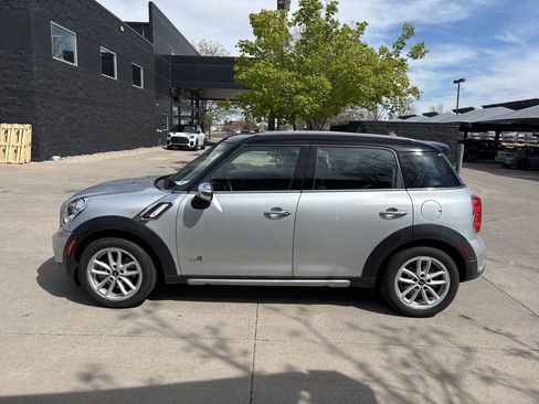 Used 2016 MINI Cooper Countryman S image 2