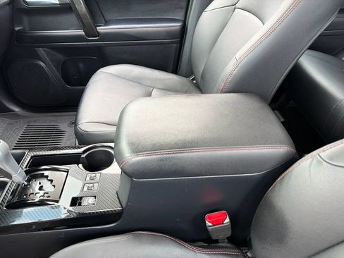 Certified 2023 Toyota 4Runner TRD Off-Road Premium w/ Off Road Premium Plus Package AWD/4WD image 13