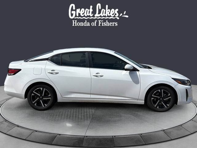 Used 2024 Nissan Sentra SV FWD image 6