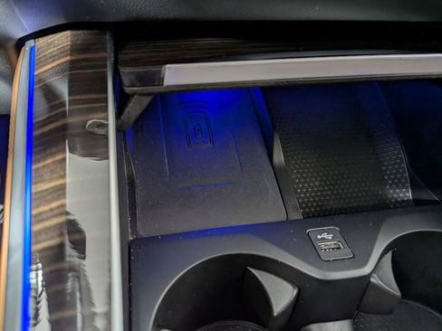 Certified 2024 BMW X5 xDrive40i w/ Premium Package image 35