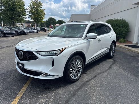 Certified 2024 Acura MDX w/ Advance Package AWD/4WD image 3