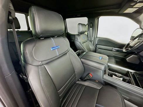 New 2026 Ford F450 Platinum w/ FX4 Off-Road Package image 30