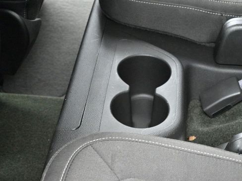 Used 2015 Chevrolet Colorado LT w/ LT Convenience Package AWD/4WD image 35