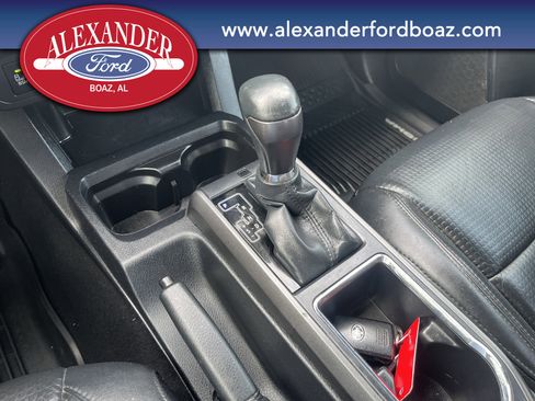 Used 2019 Toyota Tacoma TRD Sport image 29