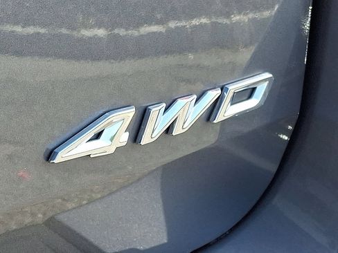 Certified 2025 Ford Explorer Active AWD/4WD image 30