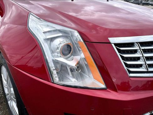 Used 2016 Cadillac SRX Luxury FWD image 33
