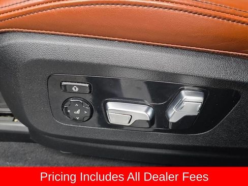 Used 2022 BMW X5 xDrive40i w/ Premium Package AWD/4WD image 19