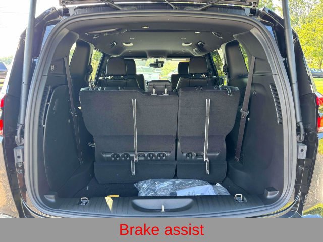 New 2027 Chrysler Pacifica Select FWD image 39