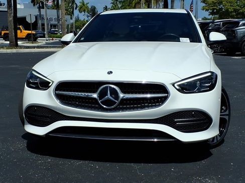 Used 2023 Mercedes-Benz C 300 Sedan image 2