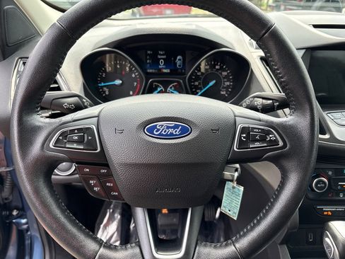 Used 2018 Ford Escape SEL FWD image 16