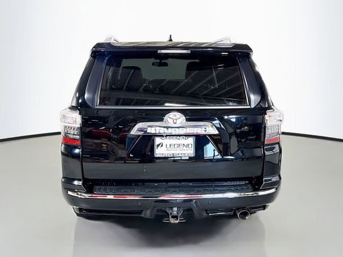 Used 2017 Toyota 4Runner Limited AWD/4WD image 5