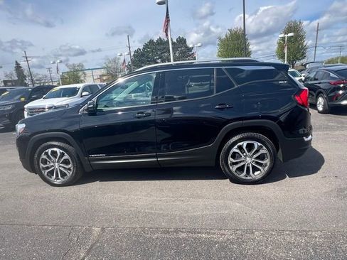 Used 2020 GMC Terrain SLT w/ Preferred Package AWD/4WD image 4