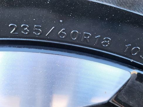 Used 2024 Kia Sorento S image 15