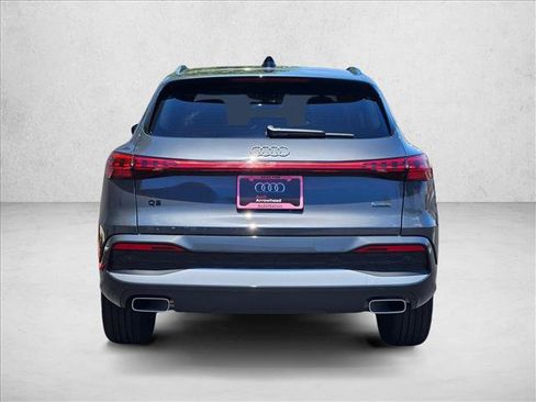 Used 2025 Audi Q5 Premium w/ Convenience Package AWD/4WD image 7